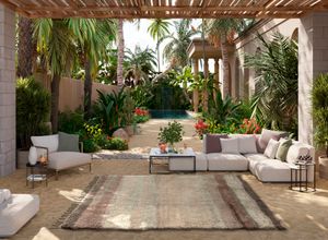 Link zur Seite Tradition trifft auf modernes Design – Die neuen handgefertigten Teppiche von Paulig